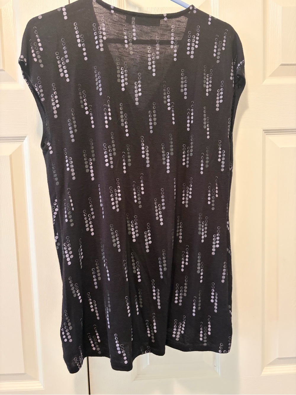 Black & white Dot-Pattern Women's Top